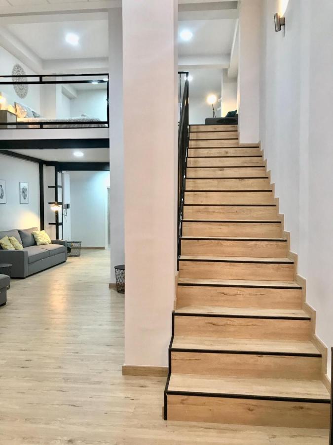 Modern & Spacious Apartment In Plaza De La Merced Málaga Exterior foto